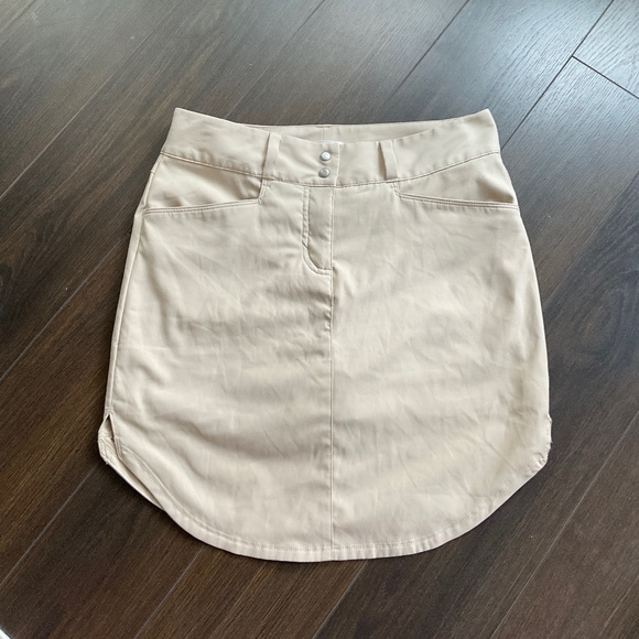 Adidas Essentials 3 Stripe Beige Golf Skirt. Sz 2 - Picture 1 of 6